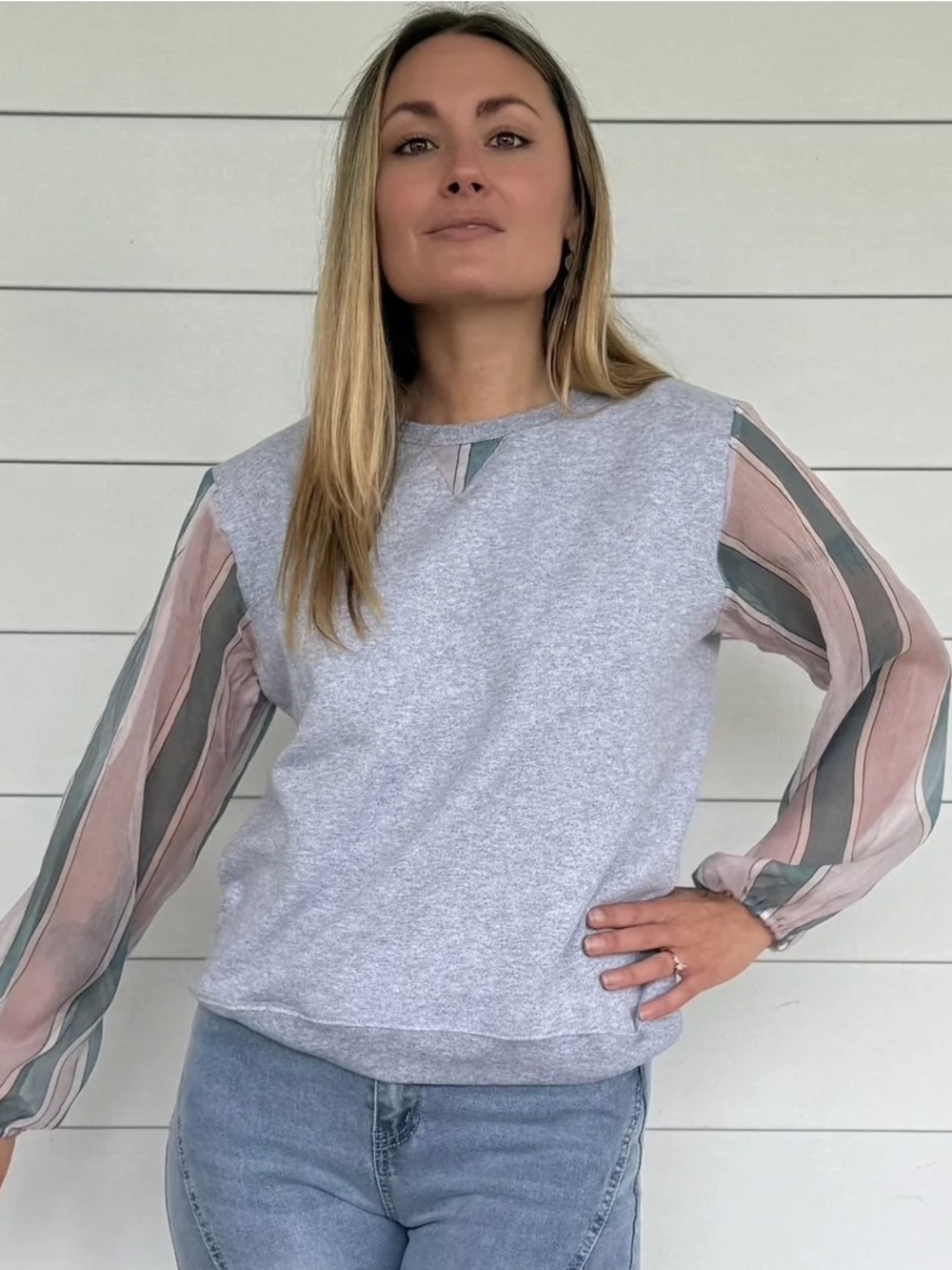 RORA By Ashley Gill Gray Sweatshirt Sheer Stripe Sleeves Size M
